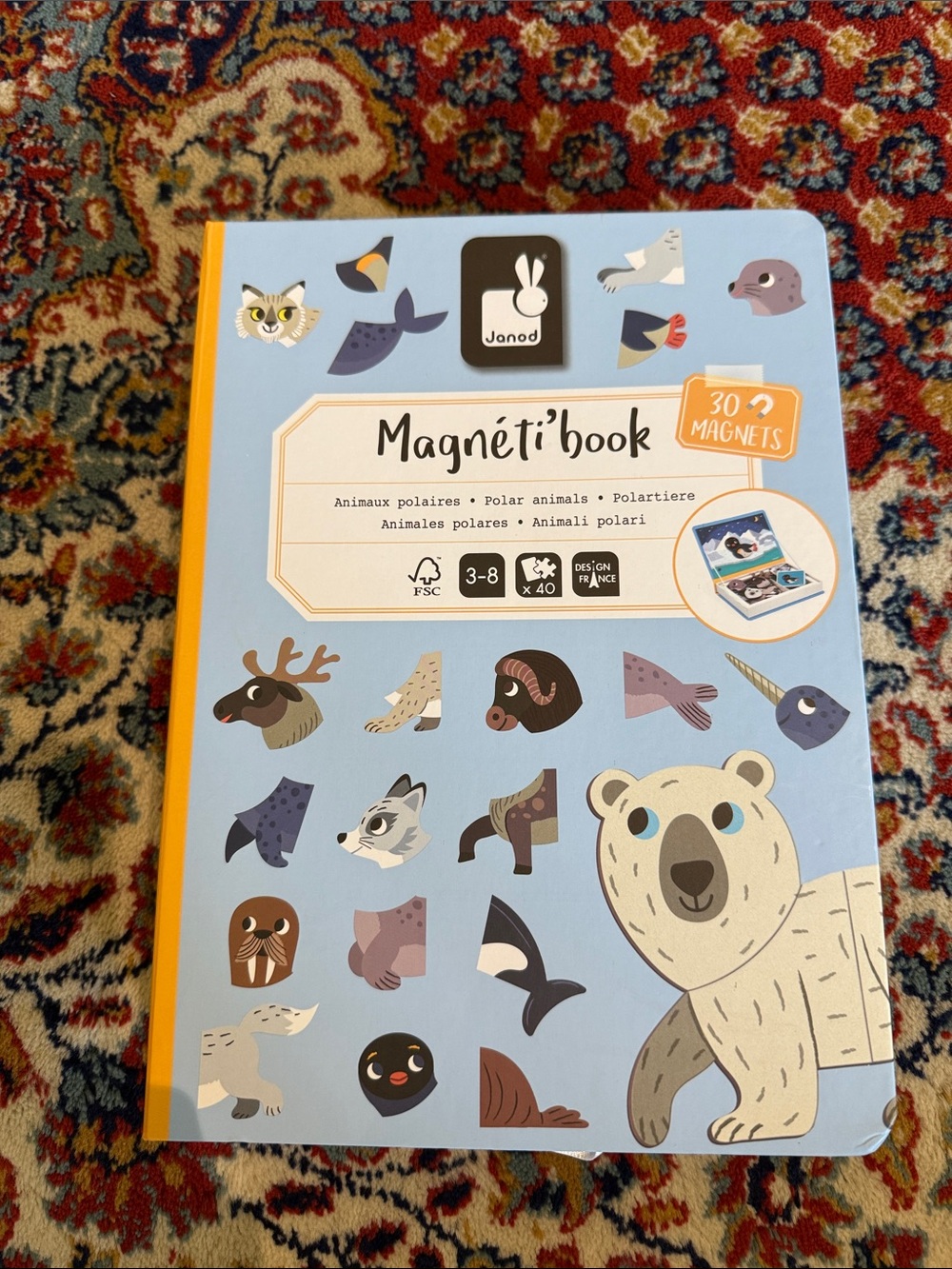 Janod Magnétibook Polar Animals - Light Blue Magnetic Activity Book